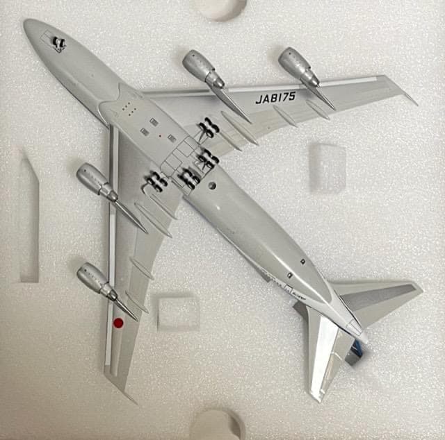 航空機・ヘリコプター ANA B747-200 JA8175