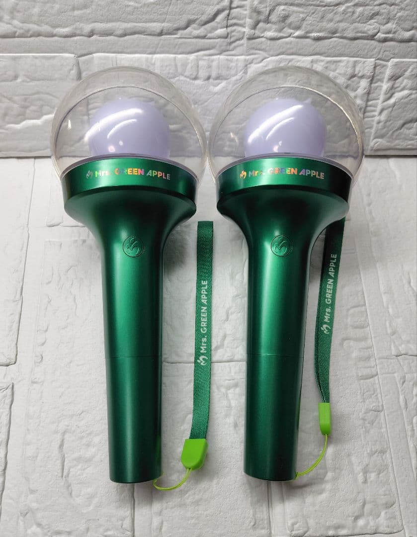 MGA Official Light Stick2本セット＆jamグッズ