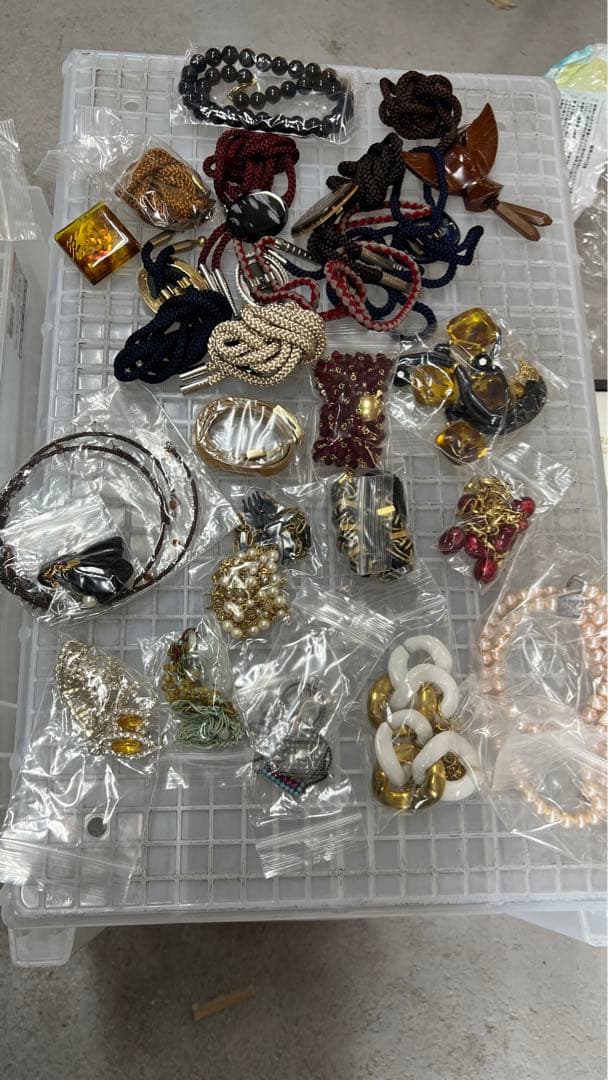 サイトウ専用ネックレスイヤリング等　まとめて　ジャンク大约6.6kg