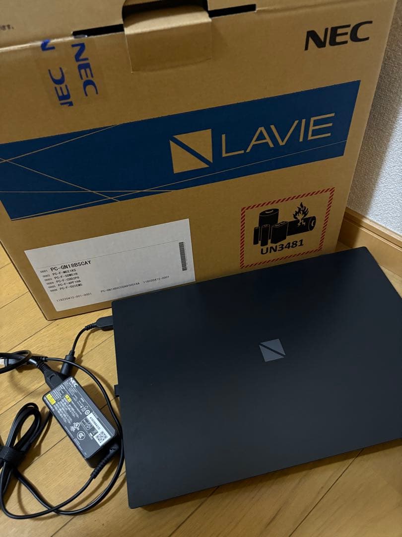 NEC ノートパソコン LAVIE Direct N15 (R)