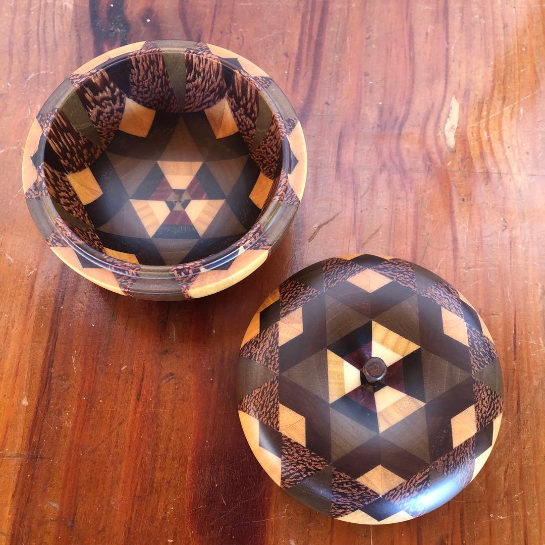 寄木細工 箱根細工 かなざし 金指 無垢 りんご 林檎 合子 小物入れ 工芸品