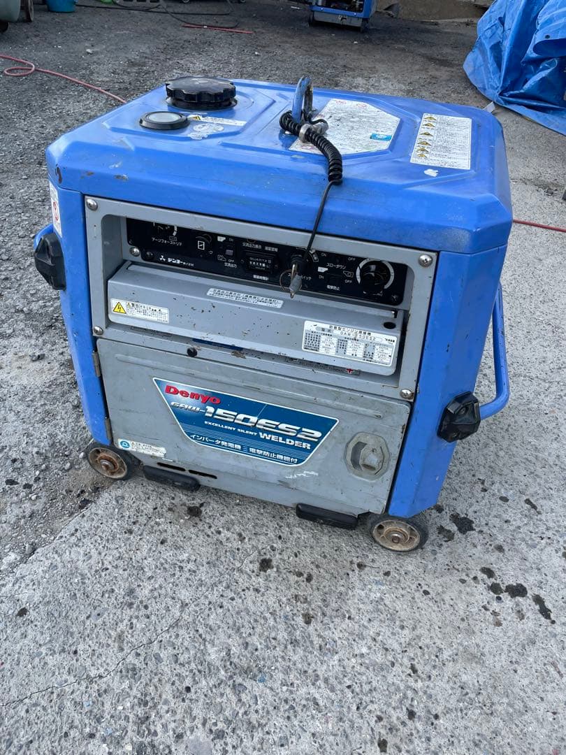 Denyo（デンヨー）製 溶接兼用発電機 GAW-150ES2 です。29時間