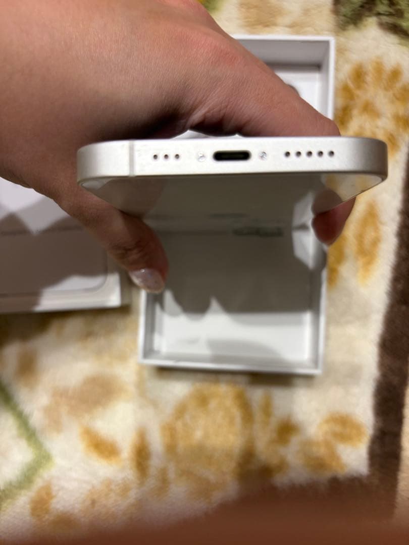 Apple iPhone 14 本体128GB SIMフリー 箱付き