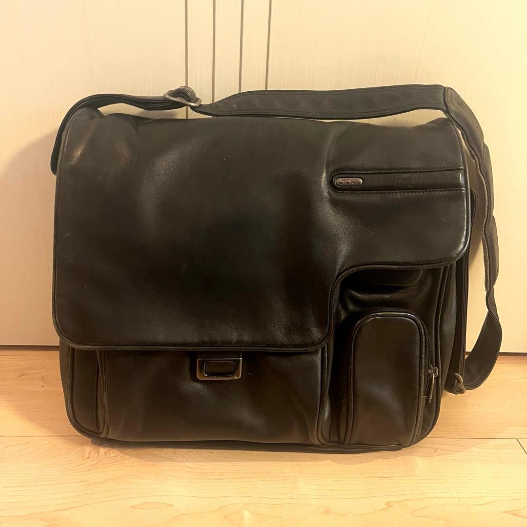 Tumi 希少　アメリカ購入　ビジネスバッグ　レザー