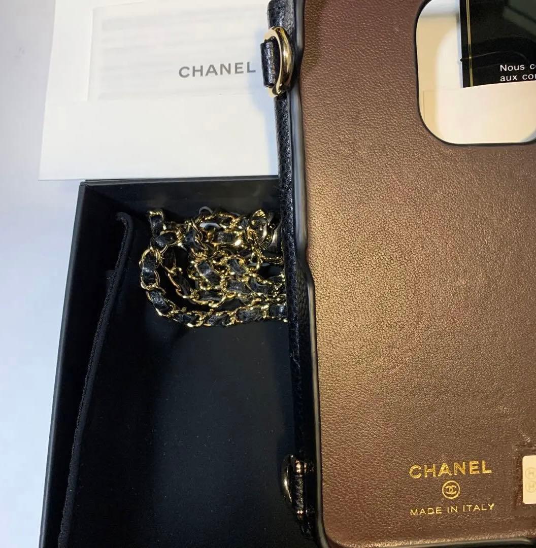 シャネル キャビアスキン マトラッセ iPhone14Pro スマホケース