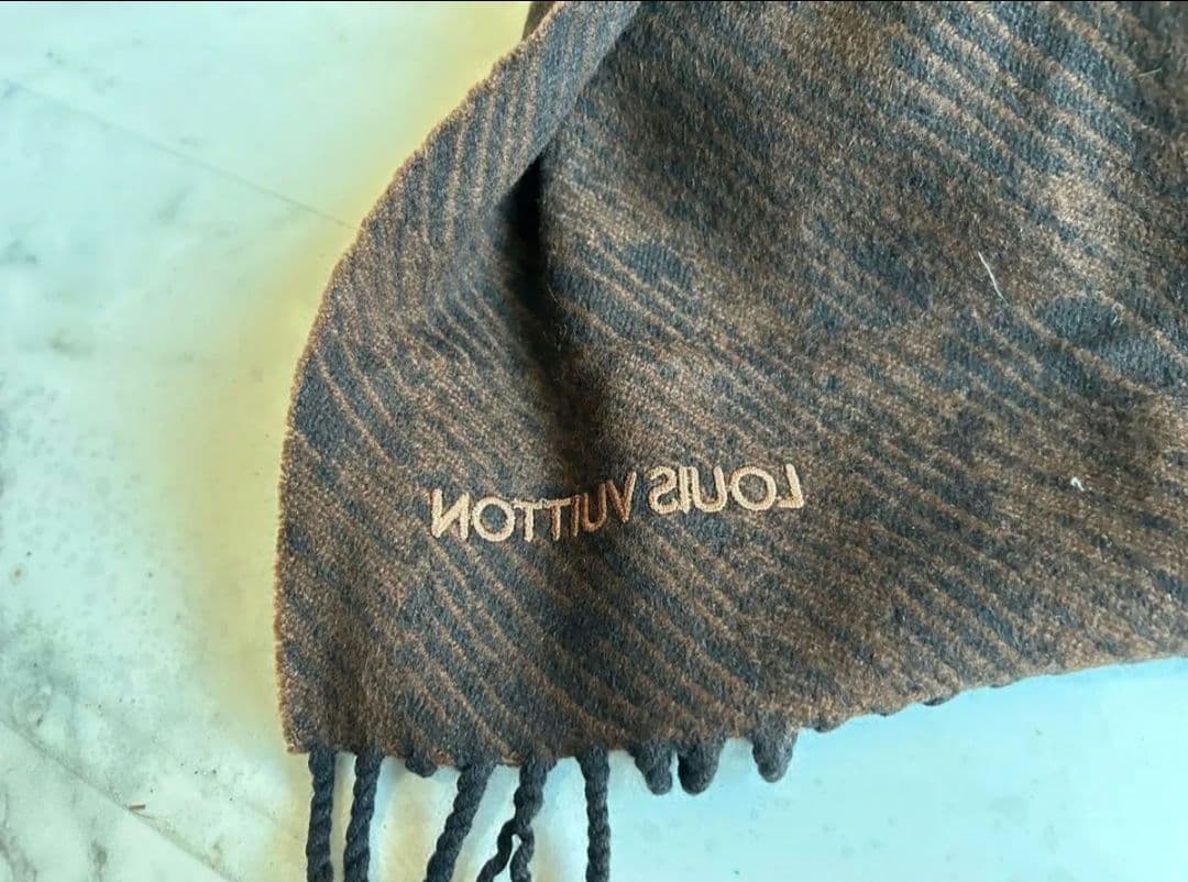 【ルイヴィトン 】カシミヤ100％ マフラーブラウン 汚れ・破れ・臭いなどなし