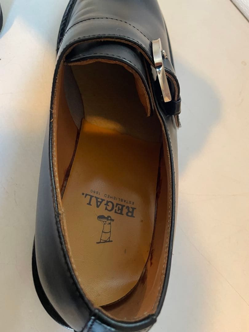 リーガル　革靴　新品未使用　箱・タグ無し　25.5cm e