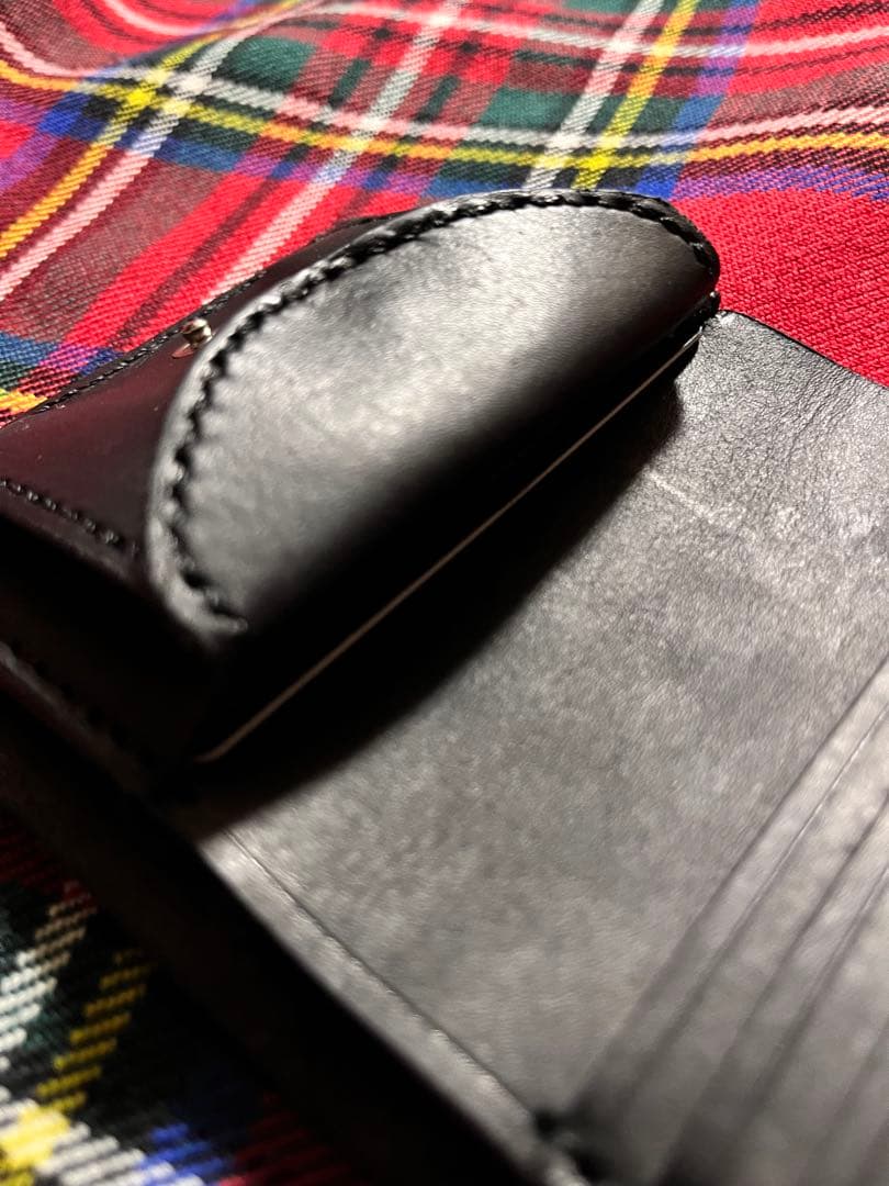 コンパクトウォレット キャットアイスタッズ