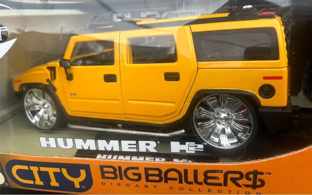 DUB city Hummer H2 ダブシティー ハマー イエロー