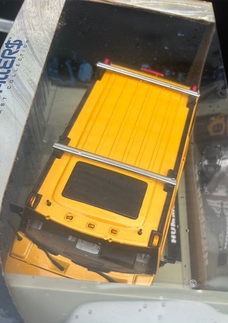 DUB city Hummer H2 ダブシティー ハマー イエロー