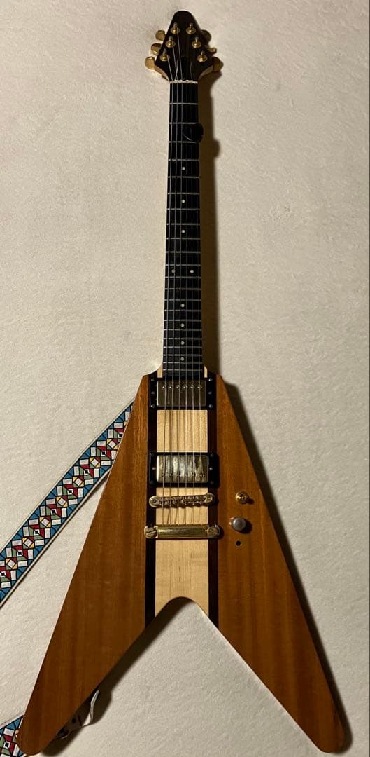 ギター FLYING V