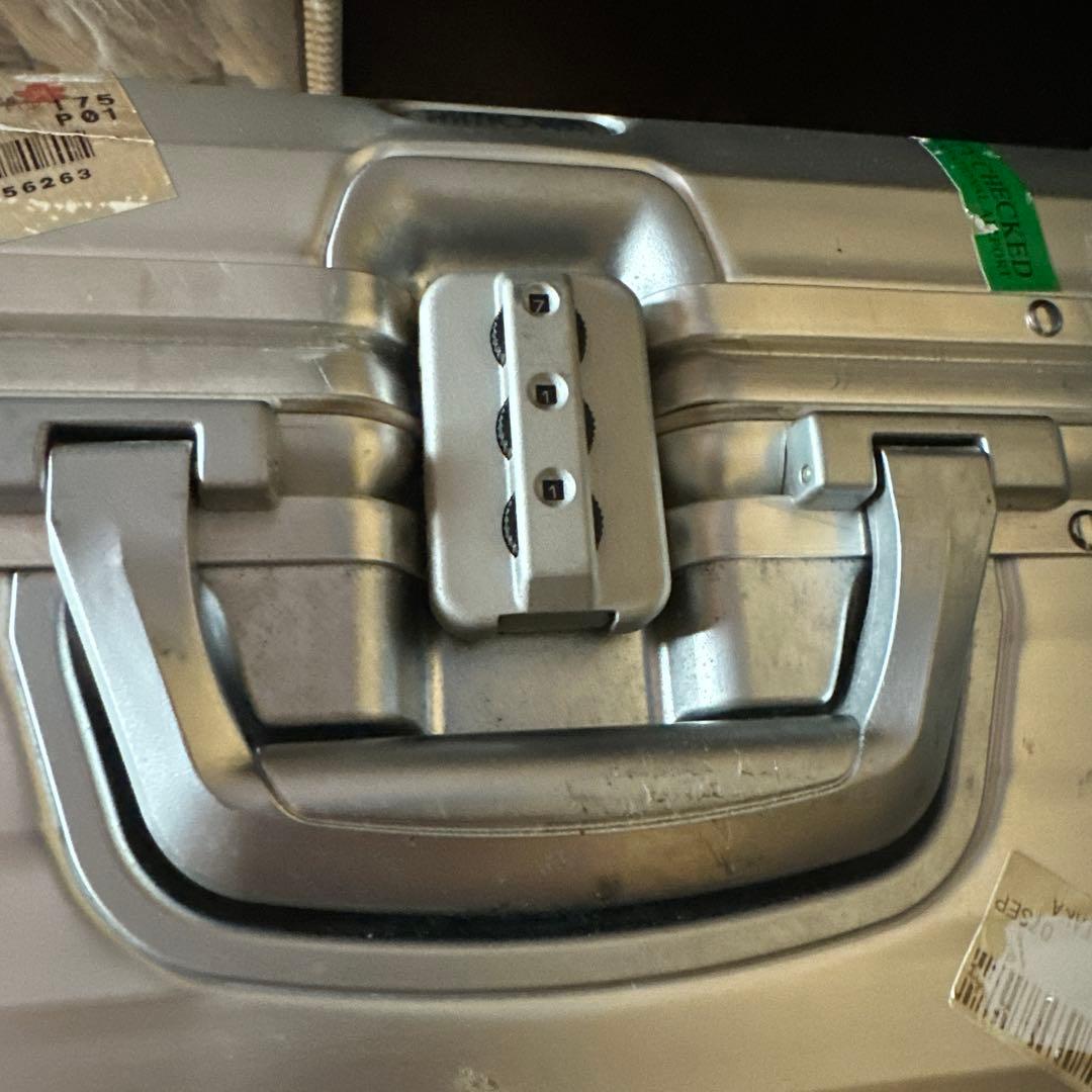 RIMOWA トパーズ 930631リモワ 廃盤 二輪　ヴァンテージ