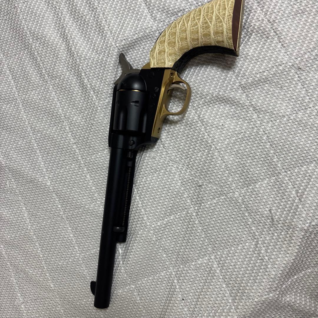 シングルアクションアーミー