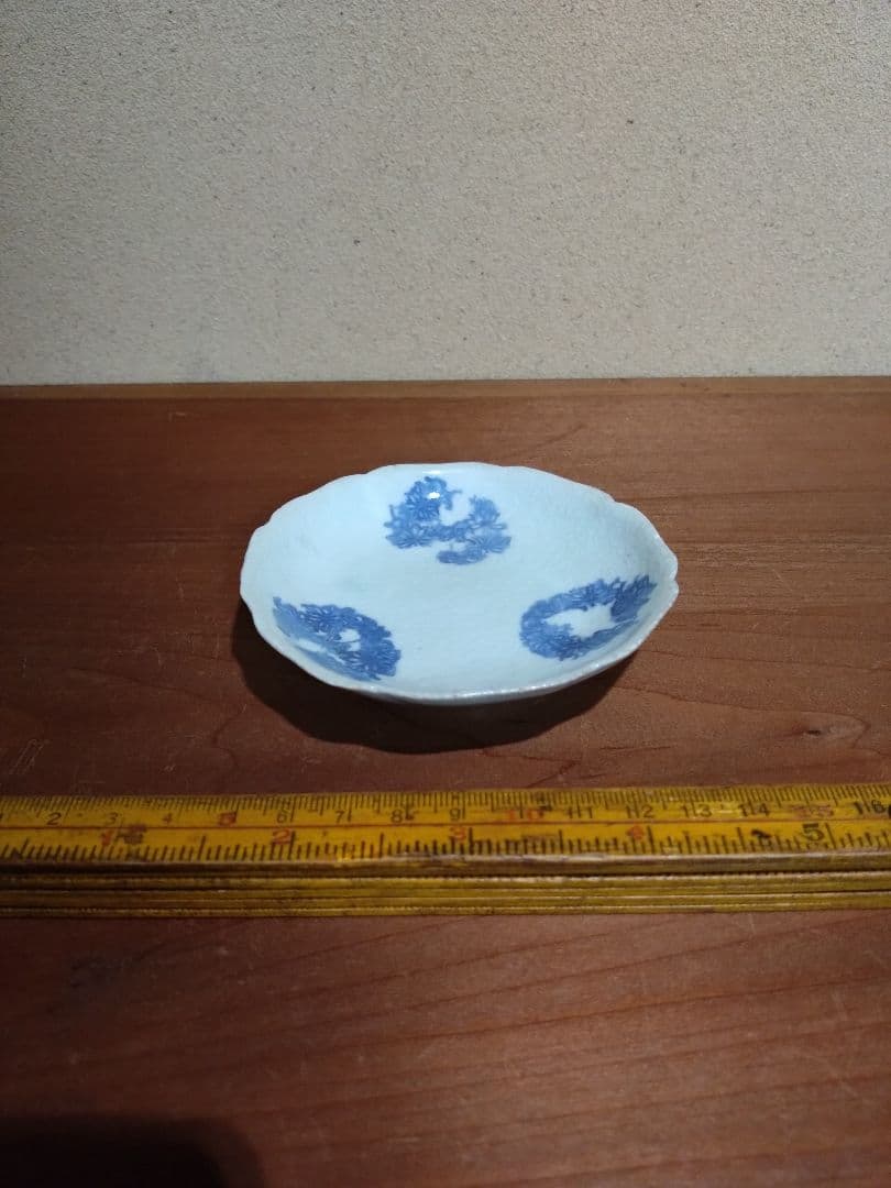 古伊万里 蒟蒻印判 花紋 輪花平盃 小皿