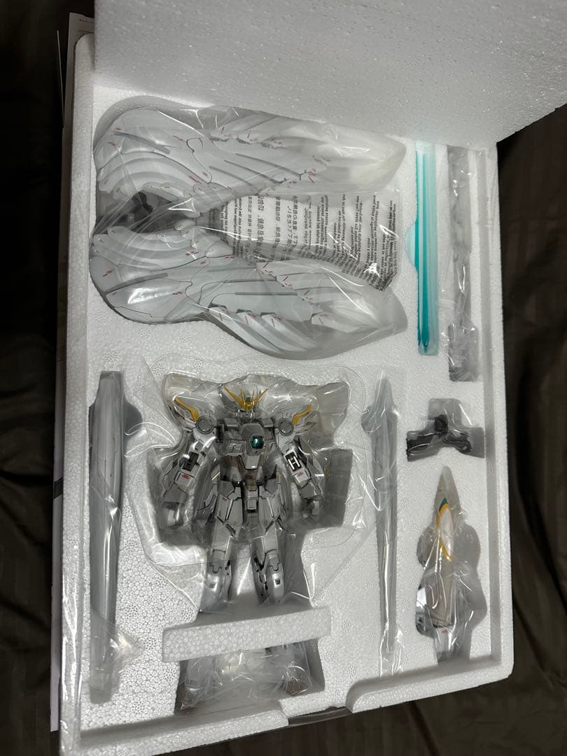 L COMPOSITE ウイングガンダム スノーホワイトプレリュード