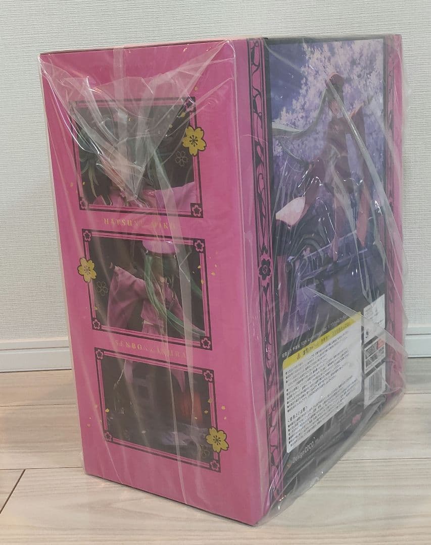 初音ミク　千本桜　10th Anniversary Ver.　1/7　フィギュア