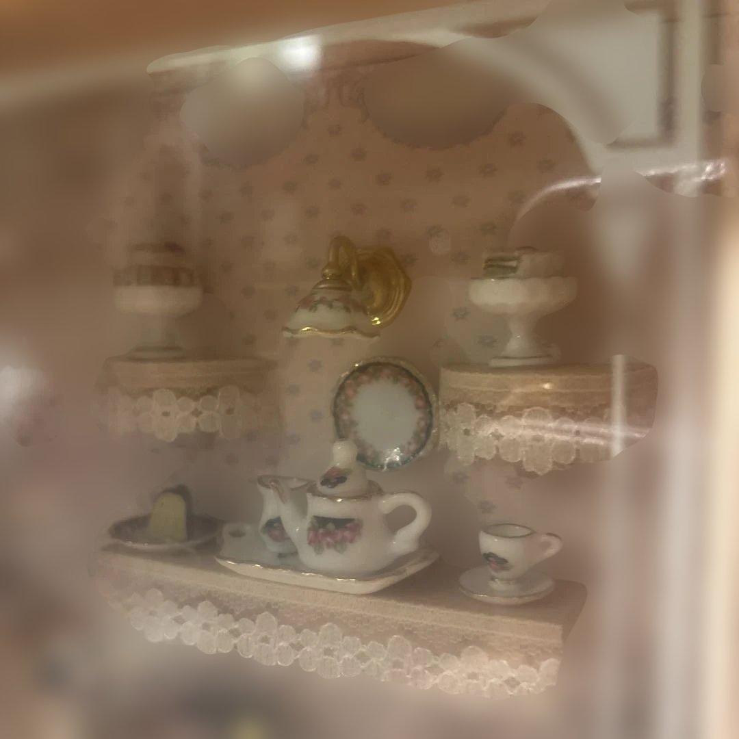 ドイツ　ロイターポーセレン　ミニチュアショップシリーズ　ケーキ屋さん