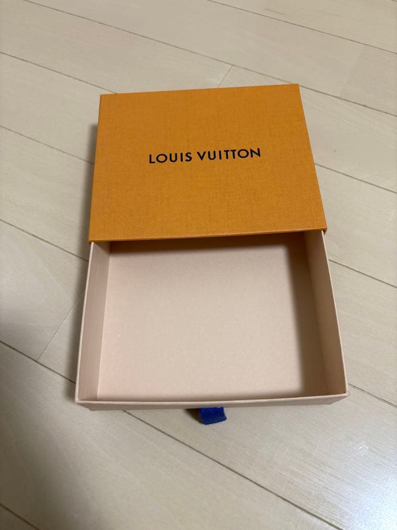 ルイ・ヴィトン ポルトフォイユ・ゾエ