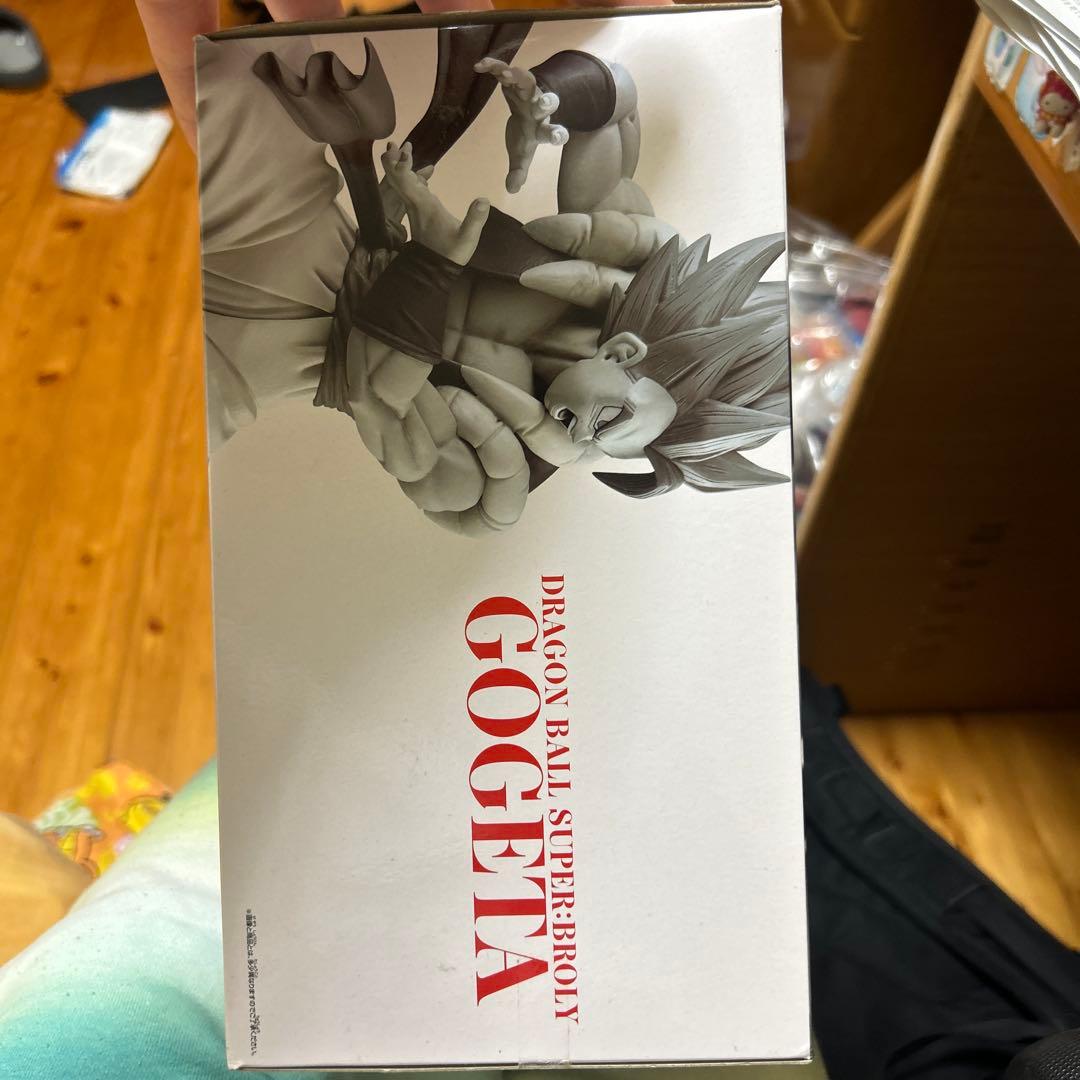 ドラゴンボール超 ブロリー ゴジータモノクロ100体限定