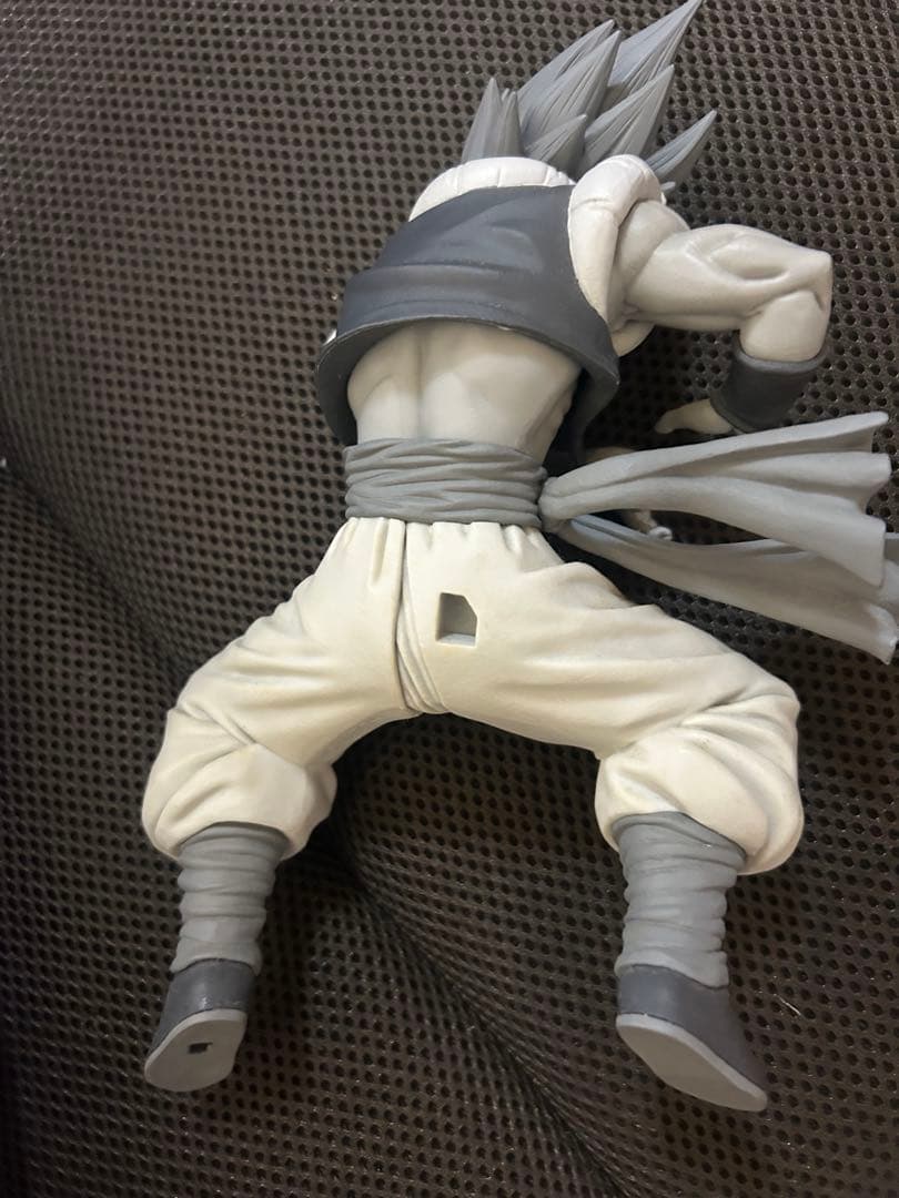 ドラゴンボール超 ブロリー ゴジータモノクロ100体限定