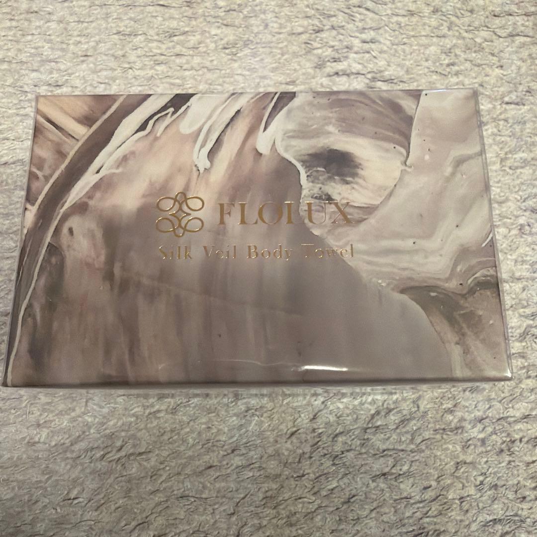 バス・洗面所用品 FLOLUX Silk Veil Body Towel