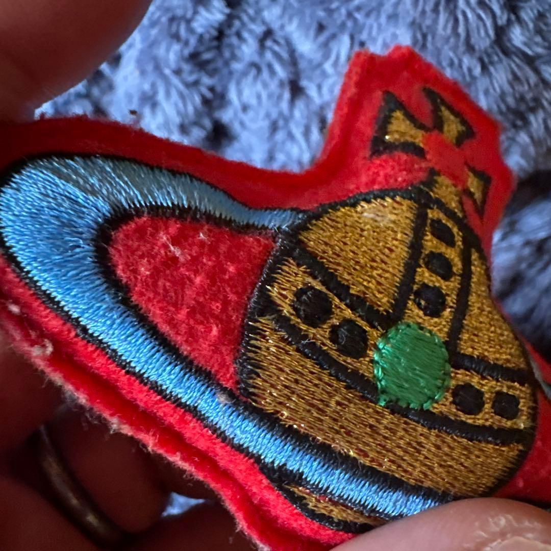 ヴィヴィアンウエストウッド入手困難刺繍ブローチ♡
