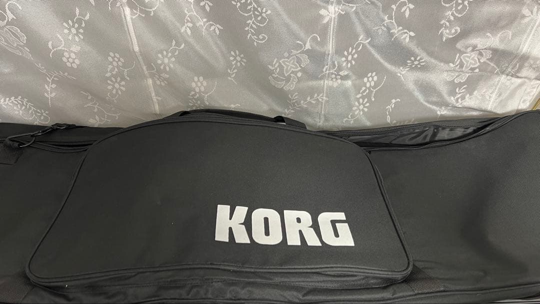 KORG KROME 73 シンセサイザー