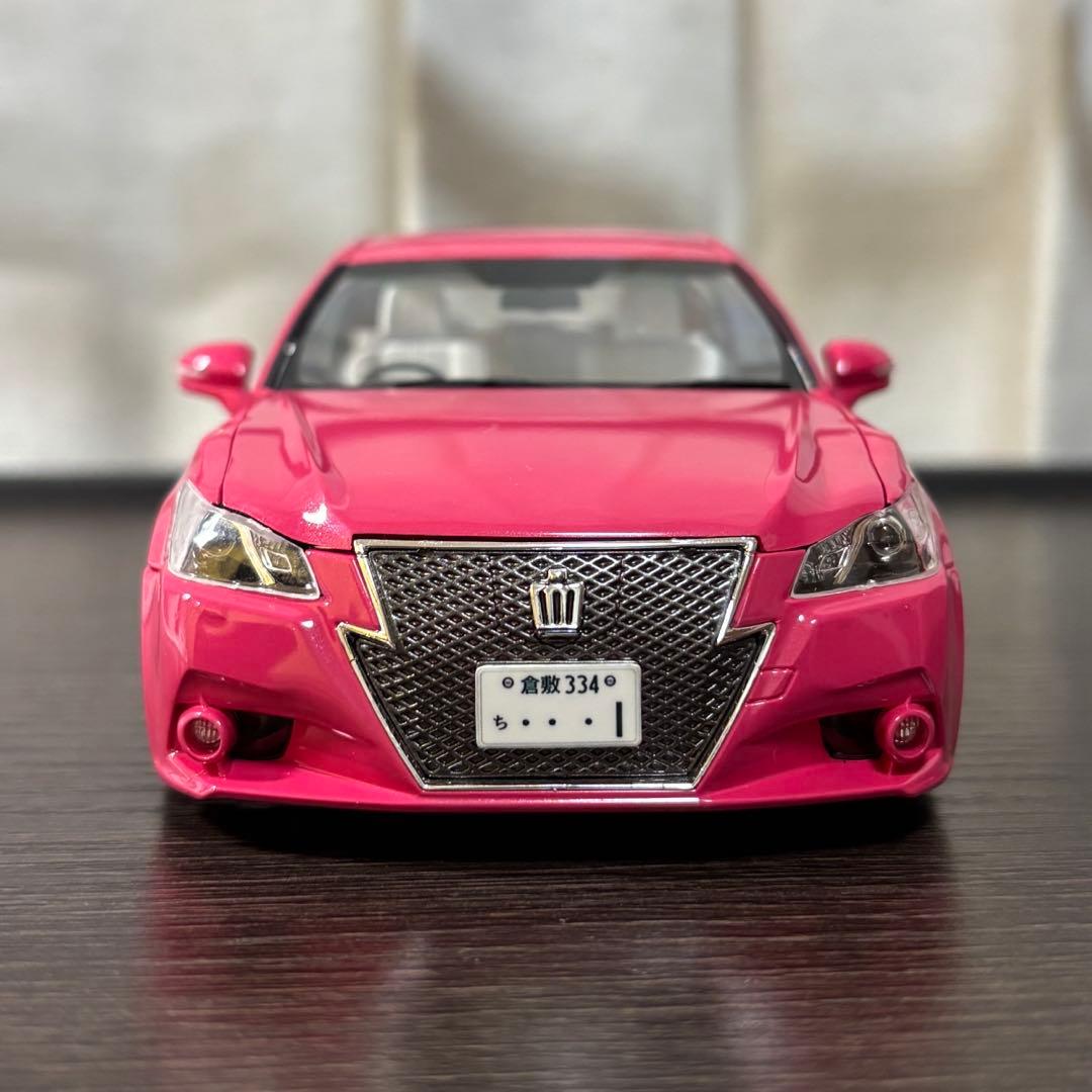 アオシマ 1/24プラモデル トヨタ 21クラウンアスリート ピンク 純ベタ仕様