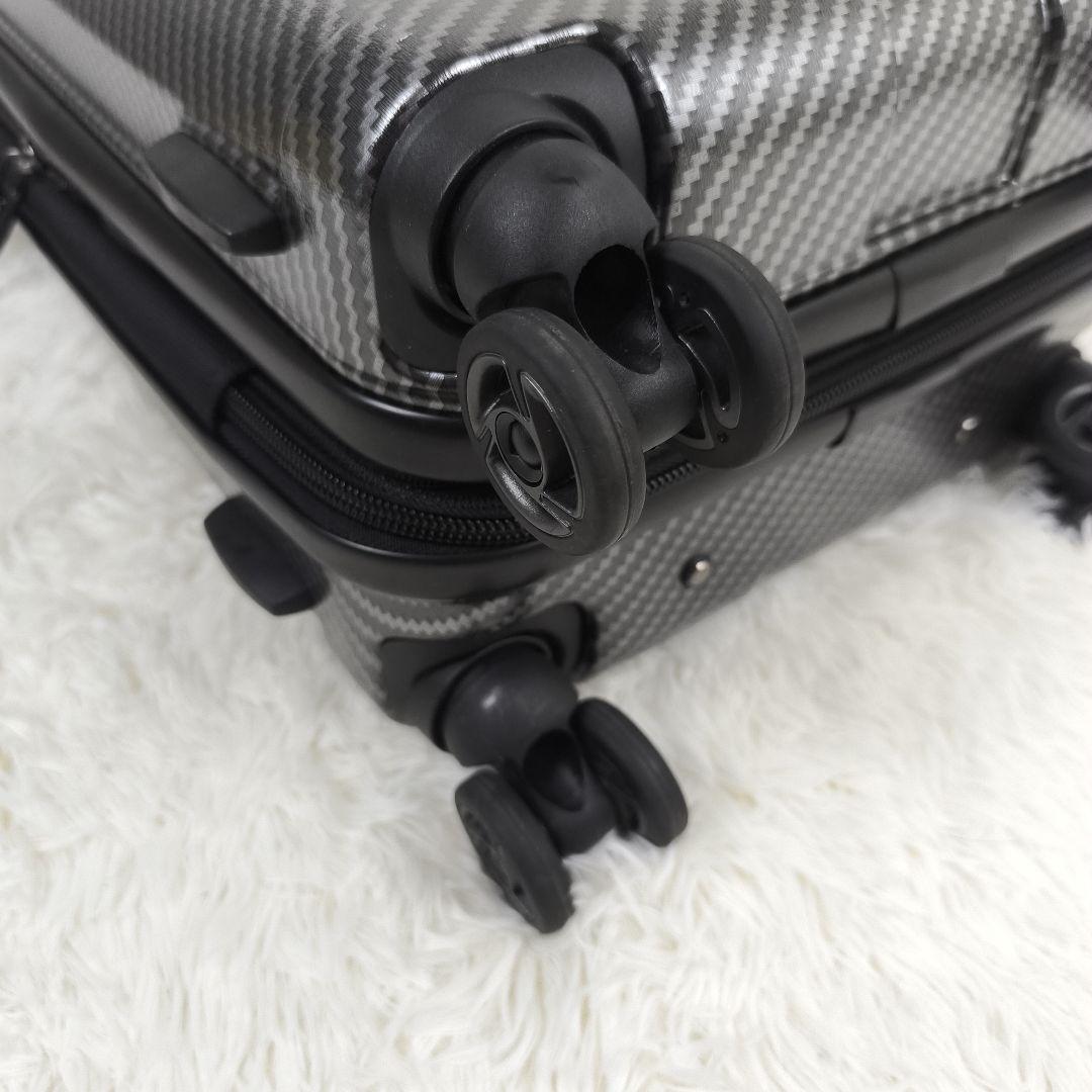 ✨極美品✨ サムソナイト キャリーケース カーボン調 機内持込 4輪 銀