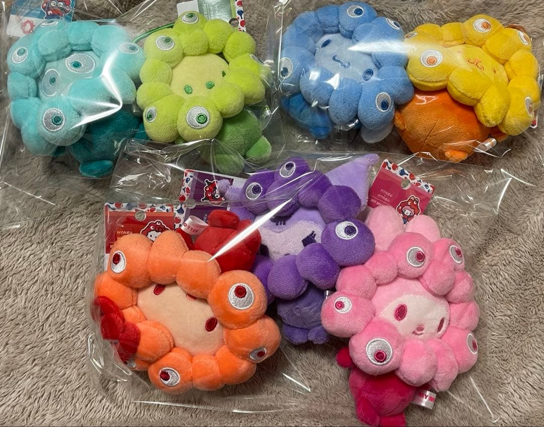 新作　推しカラーサンリオミャクミャク　なりきりぬいぐるみBC コンプリート