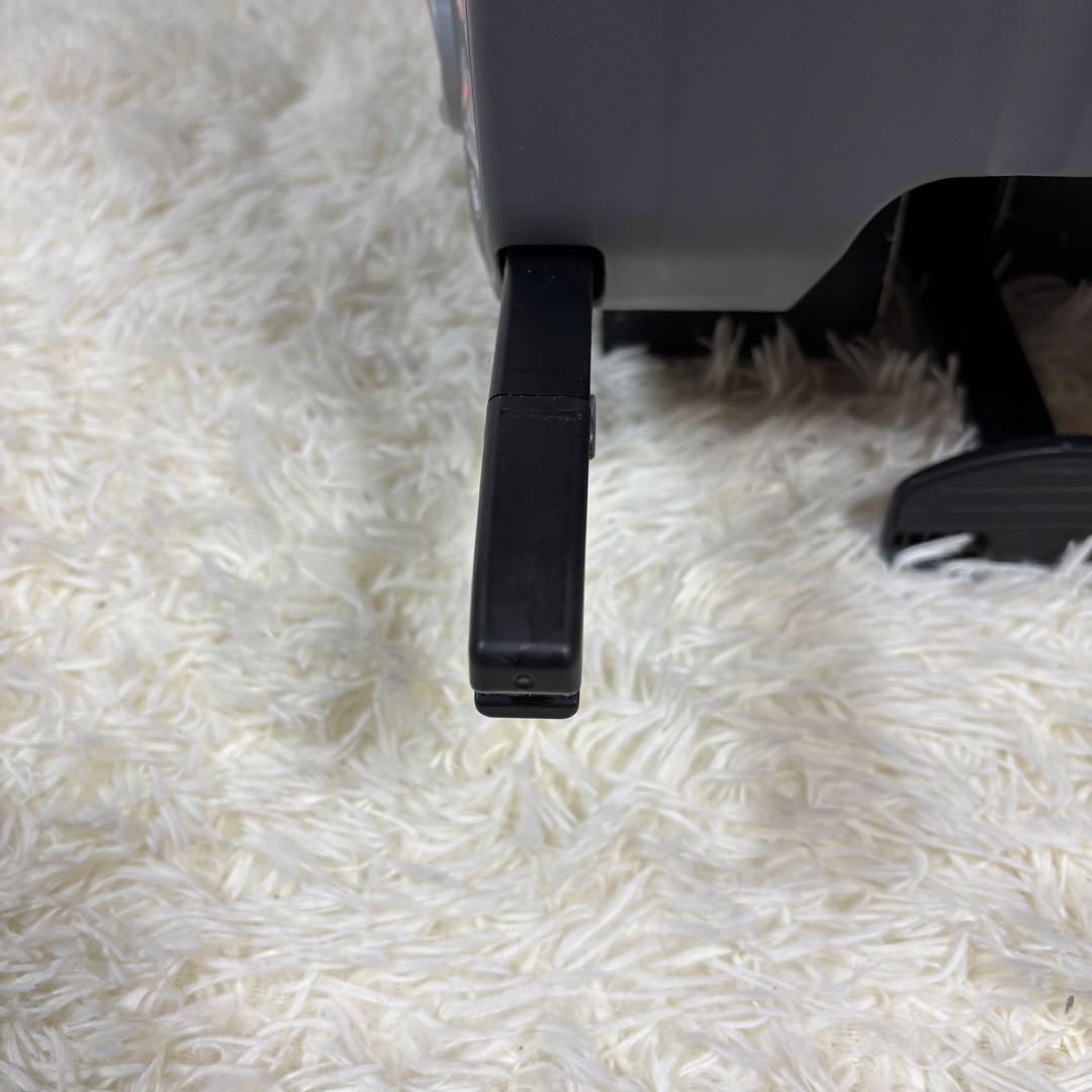 超美品　コンビ クルムーヴアドバンス ISOFIX エッグショック JP-590