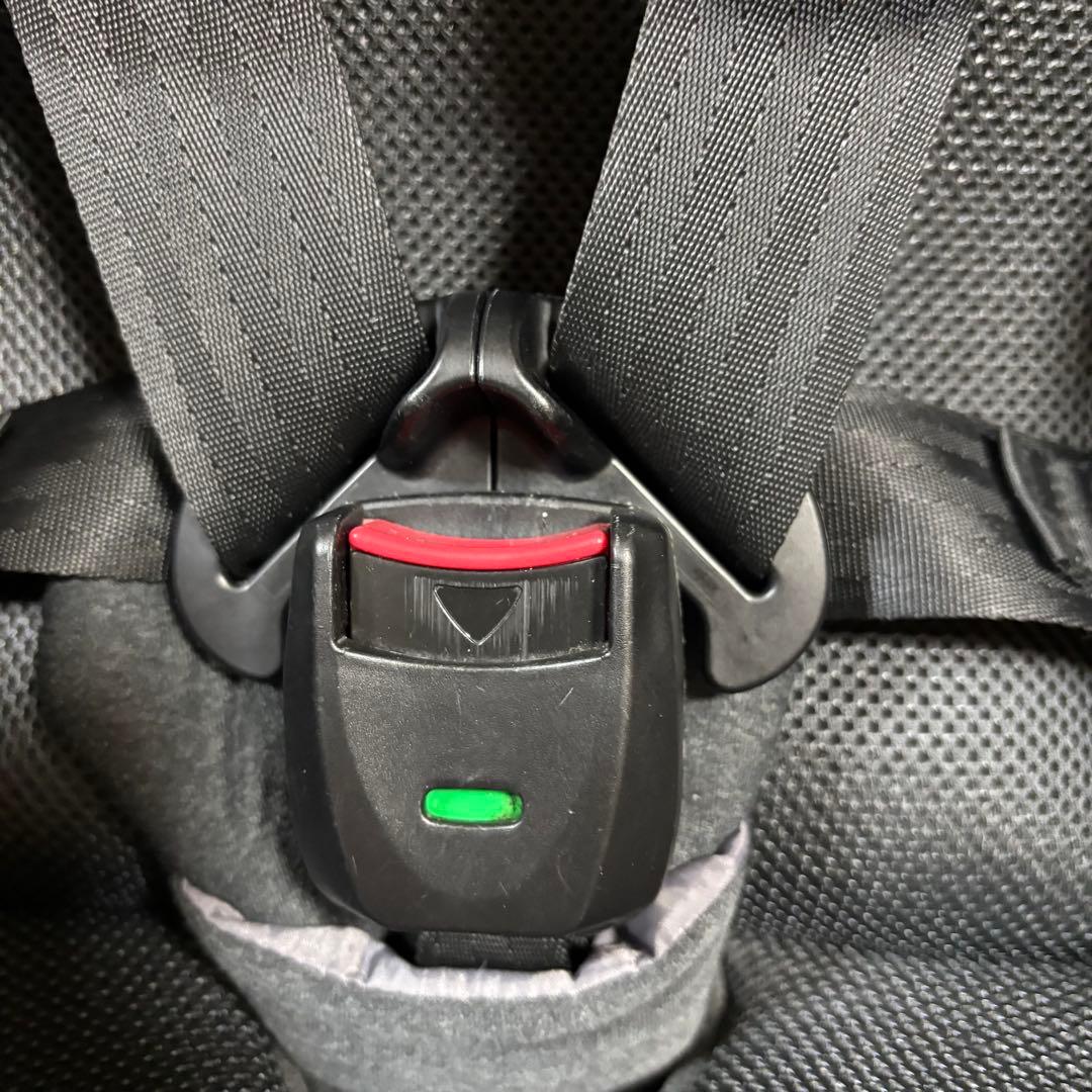 超美品　コンビ クルムーヴアドバンス ISOFIX エッグショック JP-590