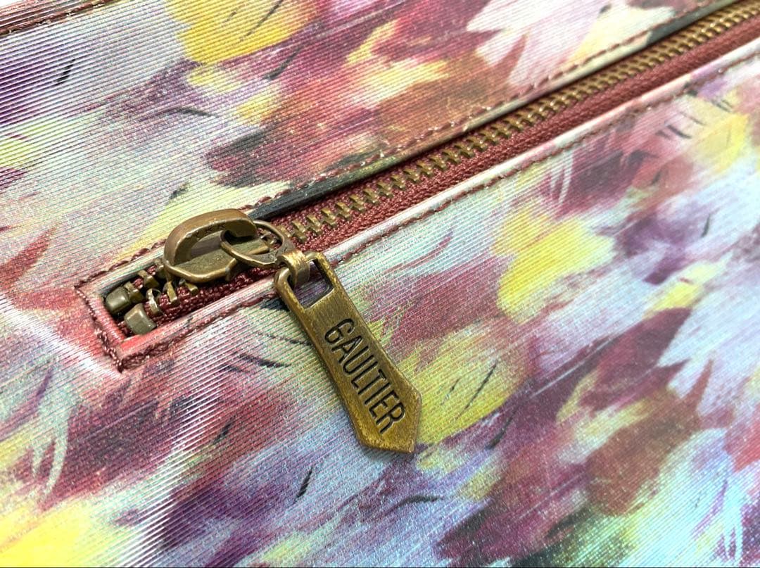 ジャンポールゴルチェ　ジャンポールゴルチエ　ショルダーバッグ　ハンドバッグ　ロゴ