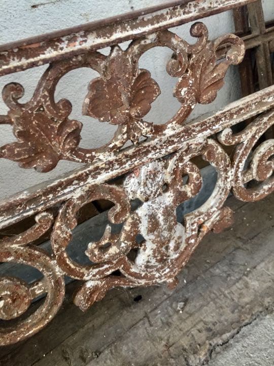 100年前 フランスアンティーク ペンキの剥がれた アイアン