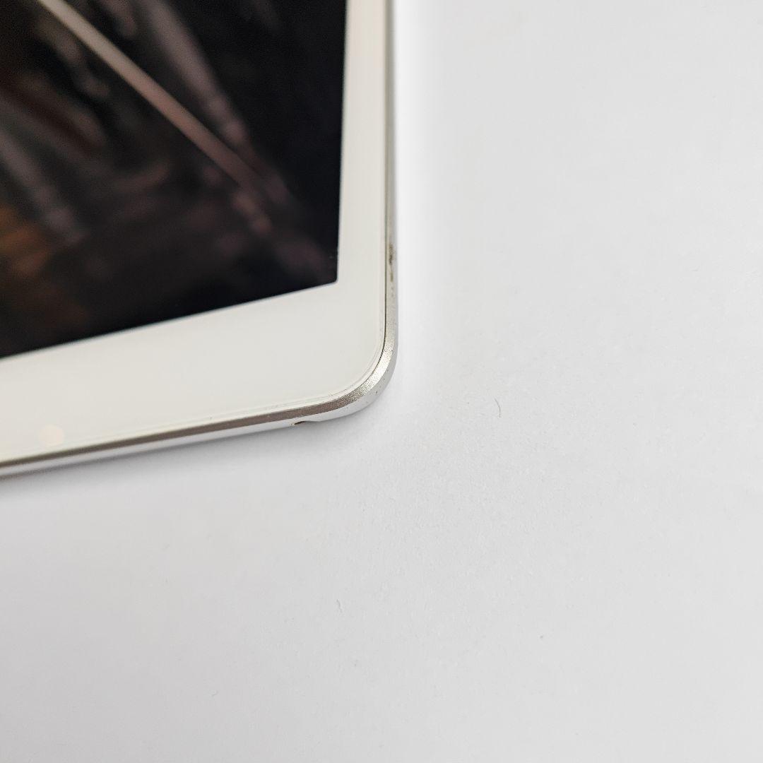 ホワイト iPad 標準サイズ 本体