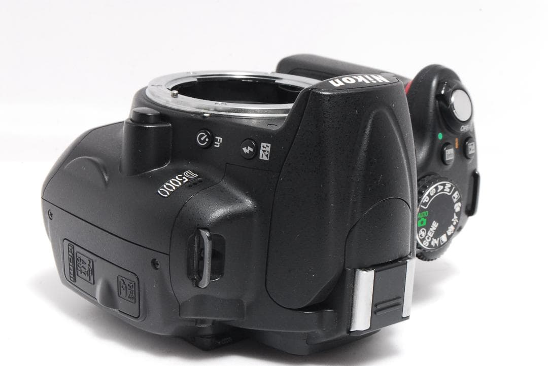 Nikon D5000 55-200mm望遠レンズセット 動作確認済