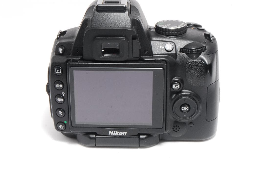 Nikon D5000 55-200mm望遠レンズセット 動作確認済