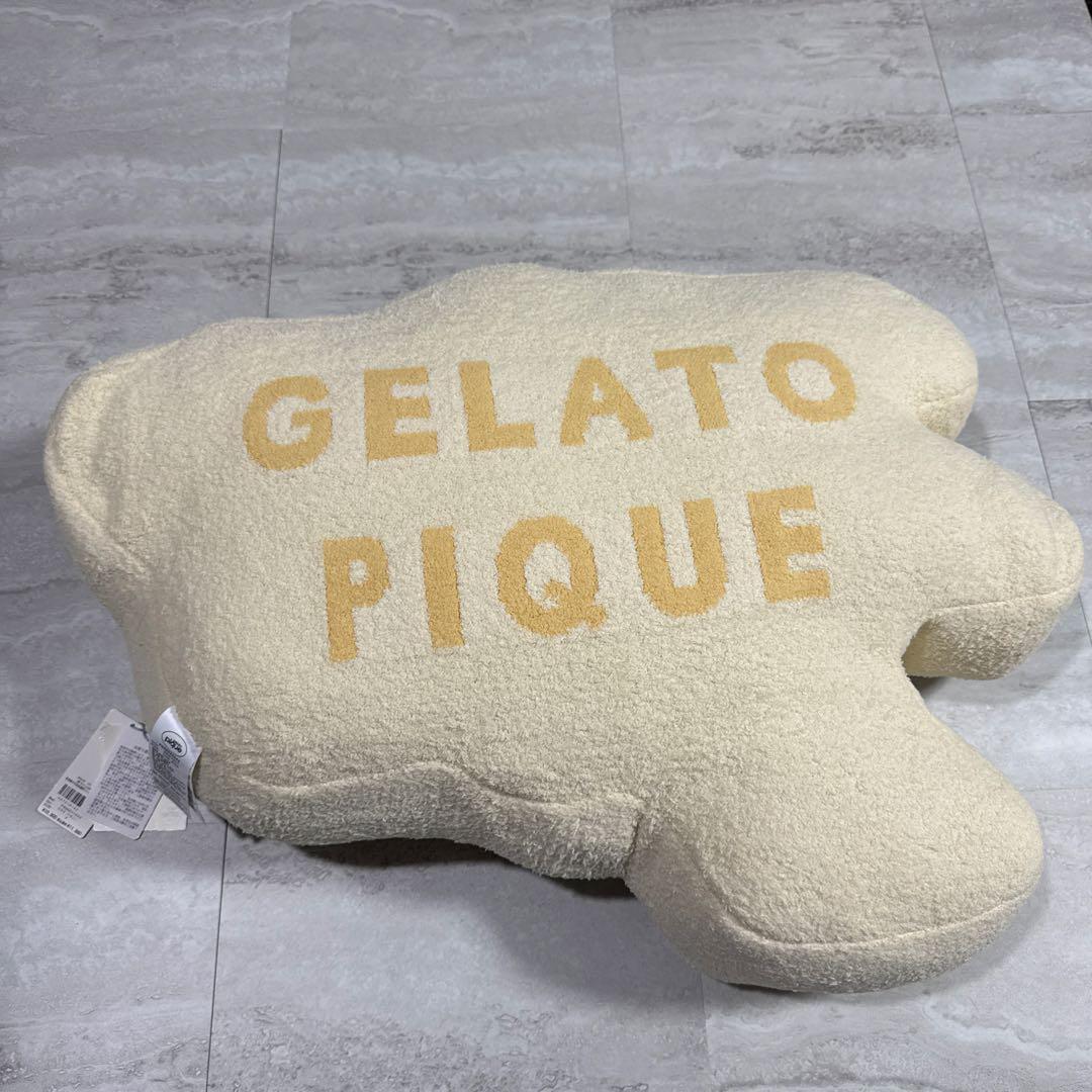新品 ジェラートピケ ピカチュウ クッション ポケモン