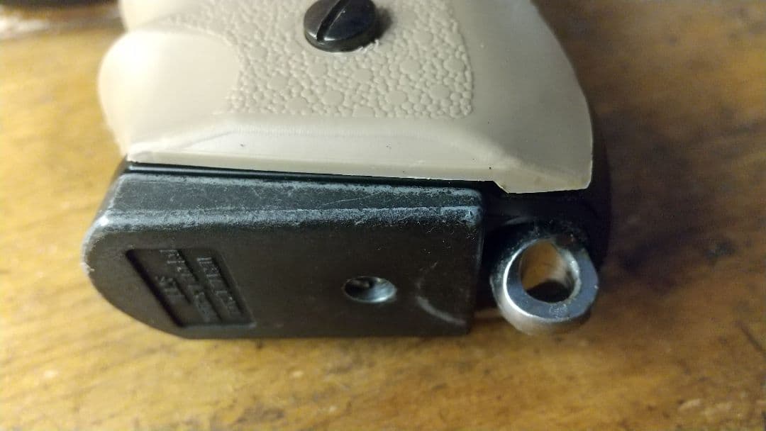 東京マルイ　ベレッタ９２Ｆ　外装　ファースト　カスタム　内部ノーマル