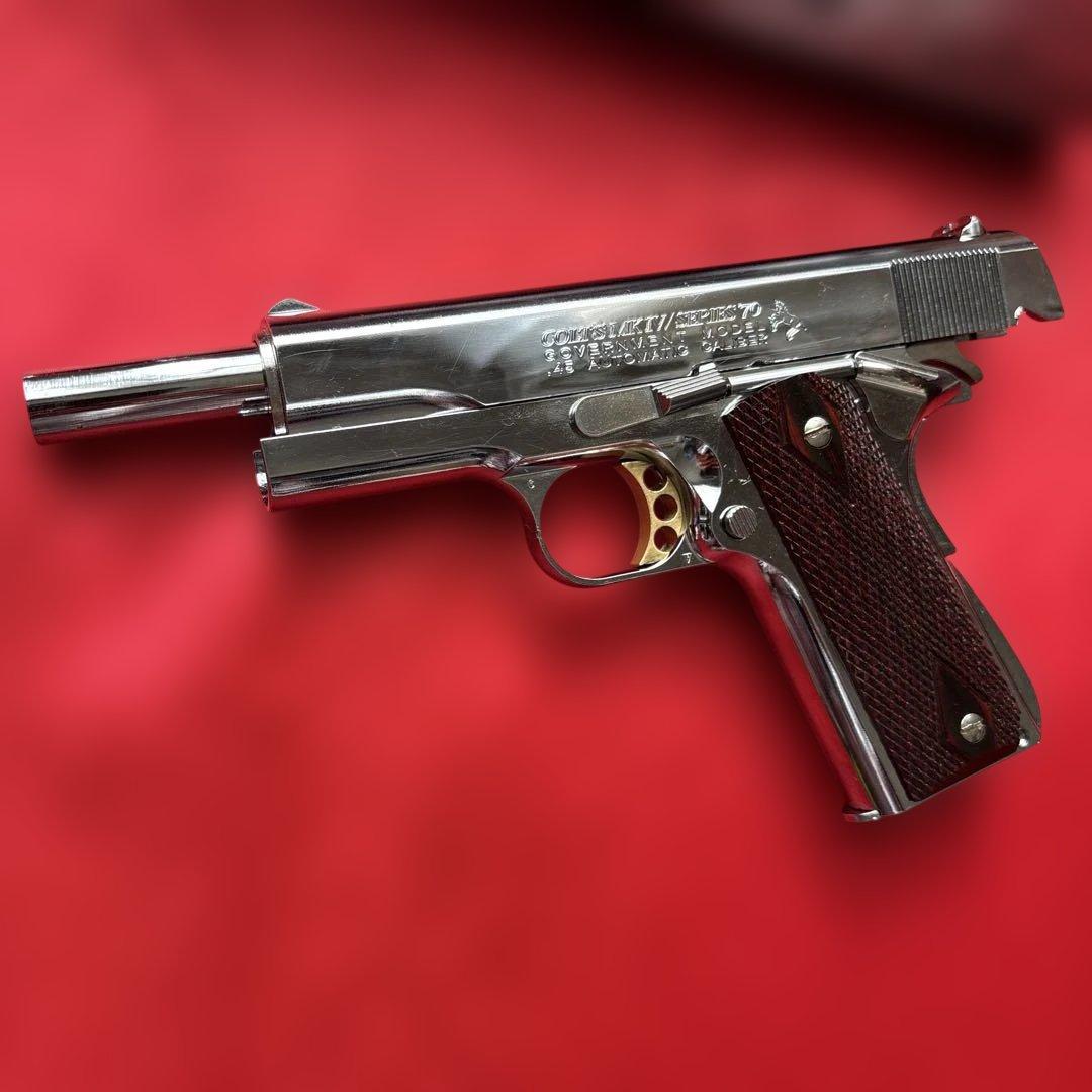 東京マルイ　豪華カスタム　コルトガバメント　S70 ニッケルフィニッシュ　木製