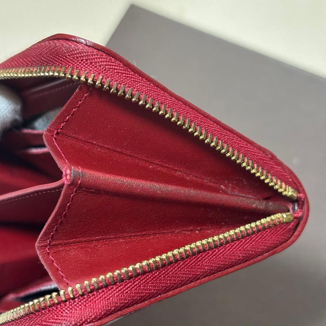 Louis Vuitton ヴェルニ　ケース レッド