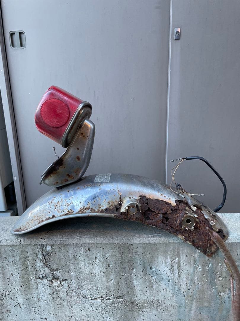 パンチ！GS400L 純正　テールカウル　ランプ　当時物　送料込み！