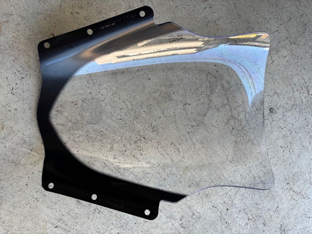 キン バーグマン400 ロングウィンドスクリーン