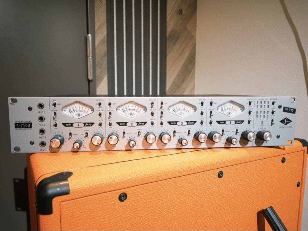配信機器・PA機器・レコーディング機器 universal audio 4-710d