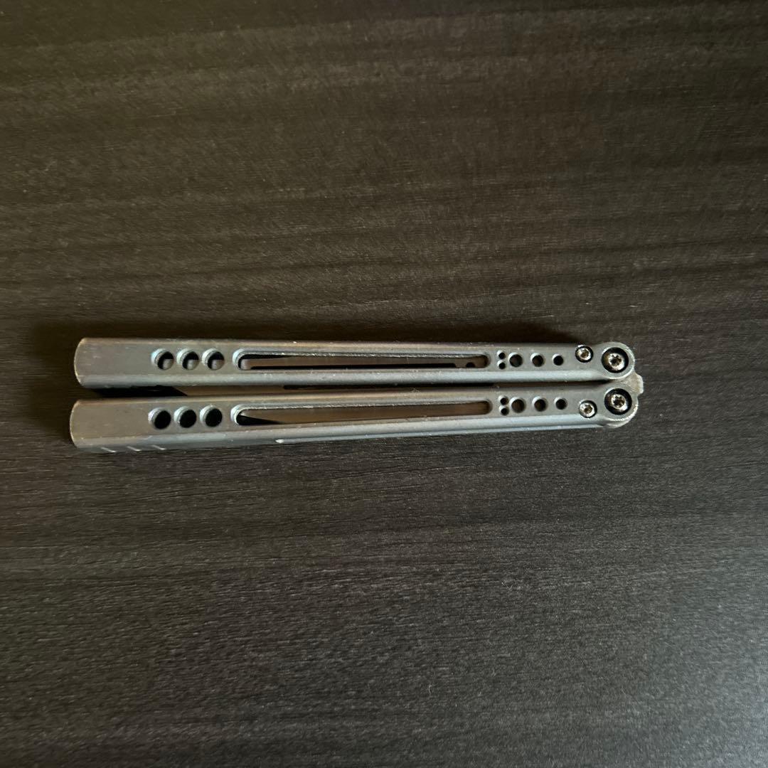 svix gale v3 balisong バタフライナイフトレーナー