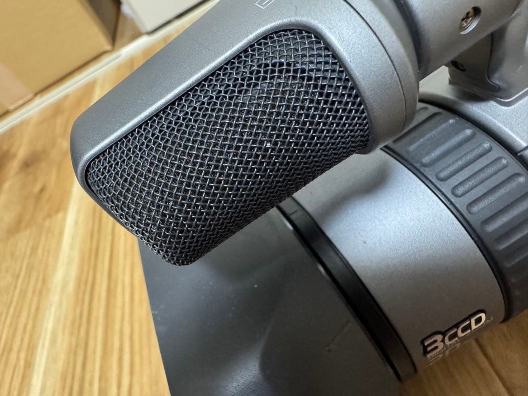 美品　SONY DCR-VX1000 デジタルビデオカメラ ハンディカム ソニー