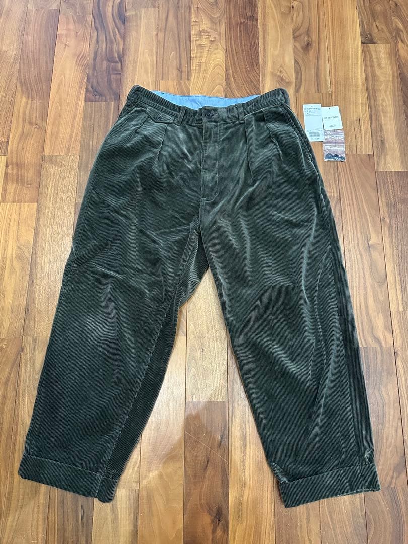 BEAMS PLUS ビームス2プリーツ チノトラウザーズパンツ コーデュロイ