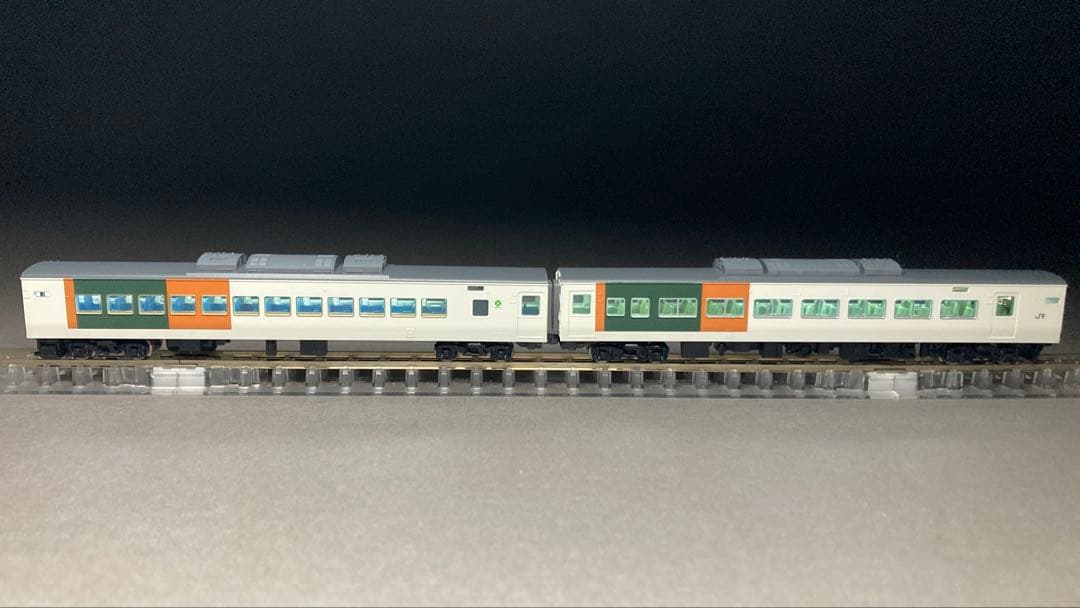 えんちゃん 室内灯付 185系200番台 新塗装 TOMIX 98398