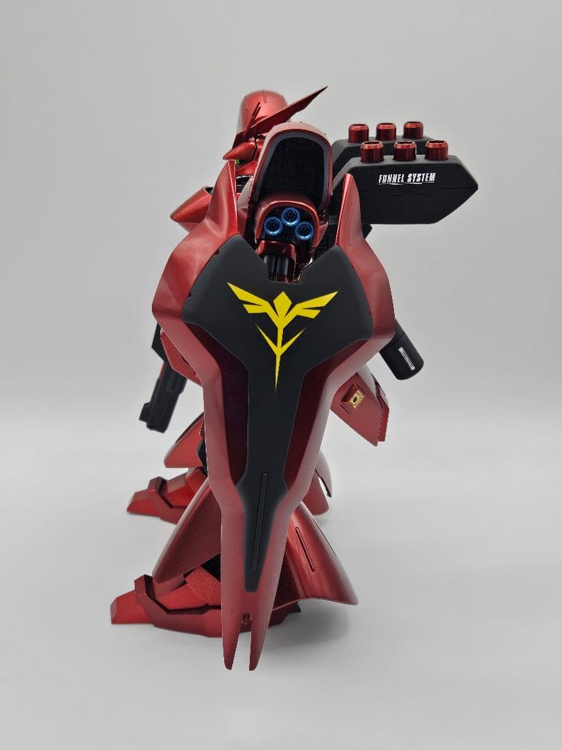 HGサザビー　全塗装完成品