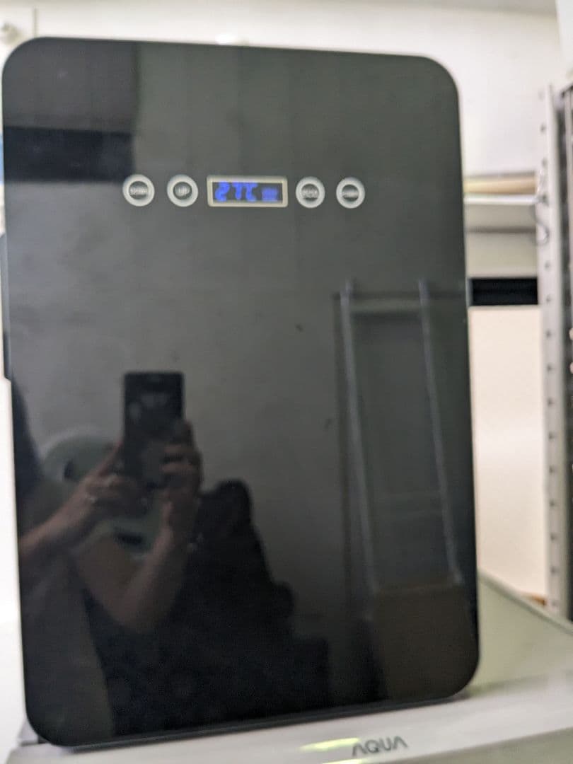 ペルチェ式　冷温庫　24L　ブラック